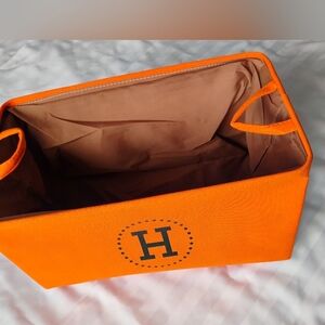 NWT Canvas/Fabric Lined medium laundry basket